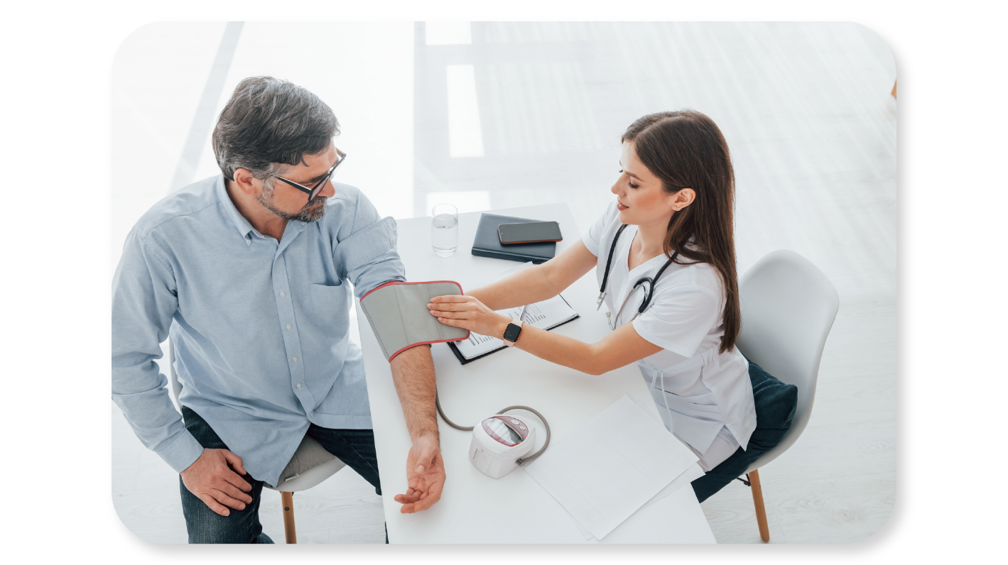 مقارنة باقات الفحص الطبي للشركات بالرياض – اختيارات مرنة